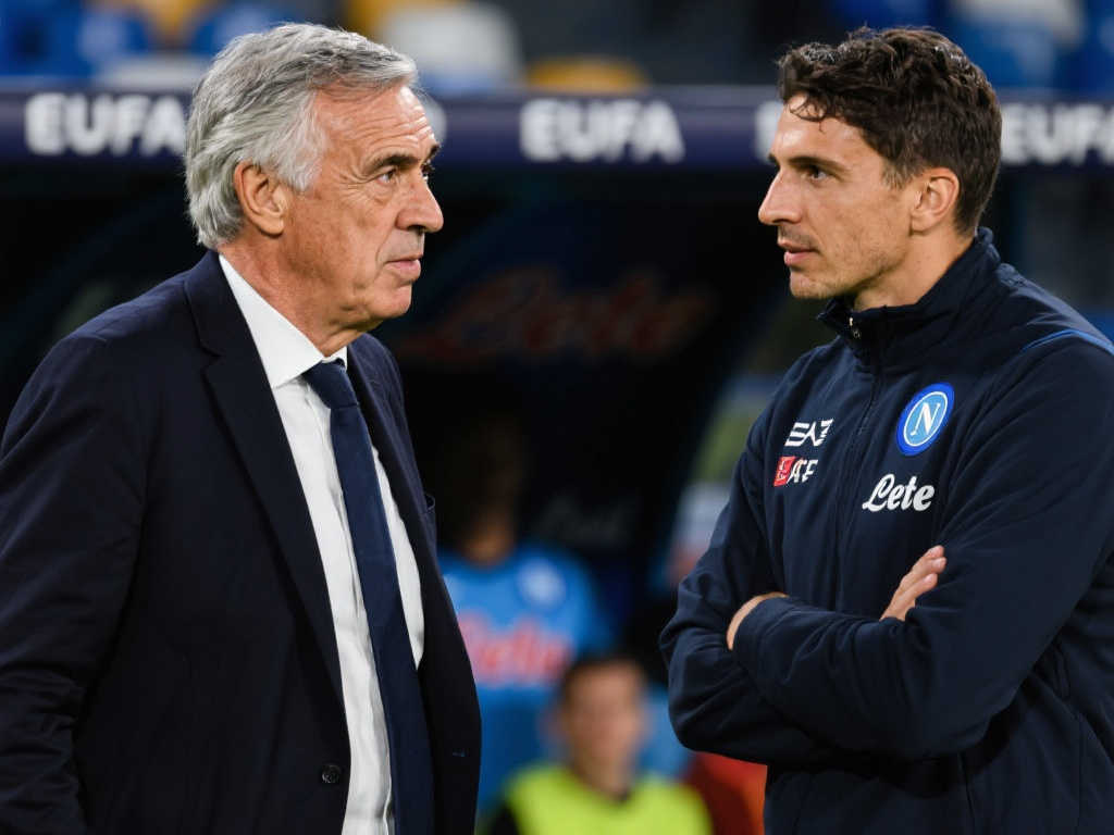 在比分板上 在比分板上